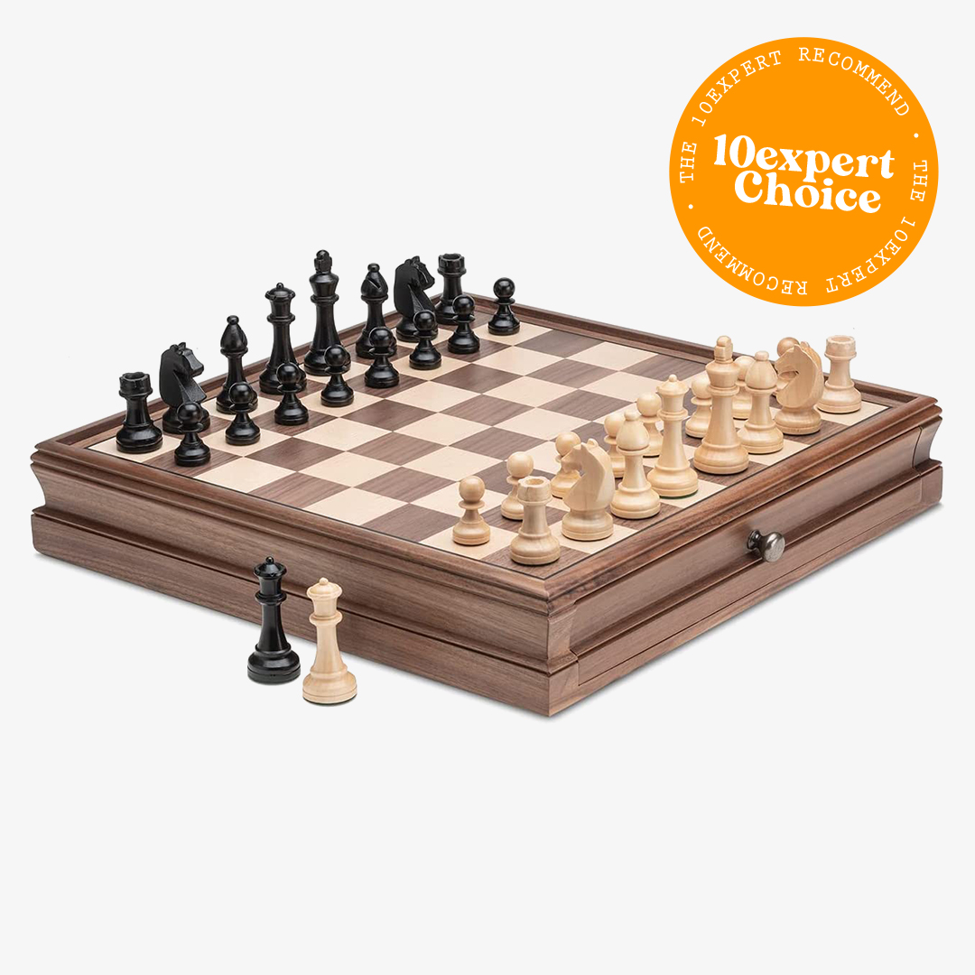 A&A Modern Chess Set
